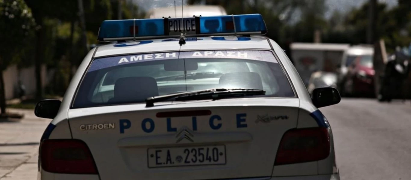 Σοκ: Μαχαίρωσαν 15χρονο μαθητή σε σχολείο στην Αμαλιάδα! - Αναζητείται 18χρονος (upd)